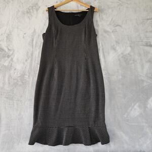 White House Black Market Black and White Dress